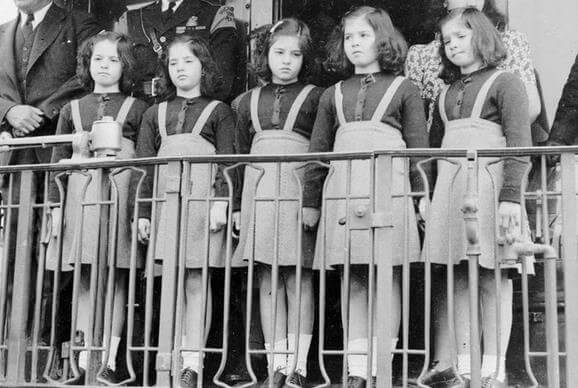Легендарные сестры-пятерняшки из Канады: как сложилась их судьба
