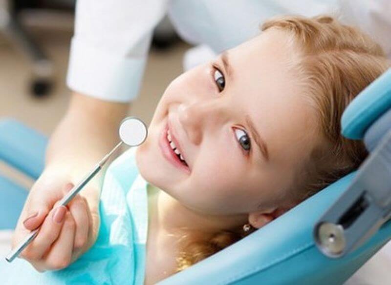 Как правильно выбрать детского стоматолога в 2023 году: Руководство для родителей
