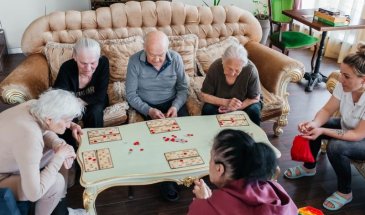 Пять причин согласиться на проживание в доме для престарелых