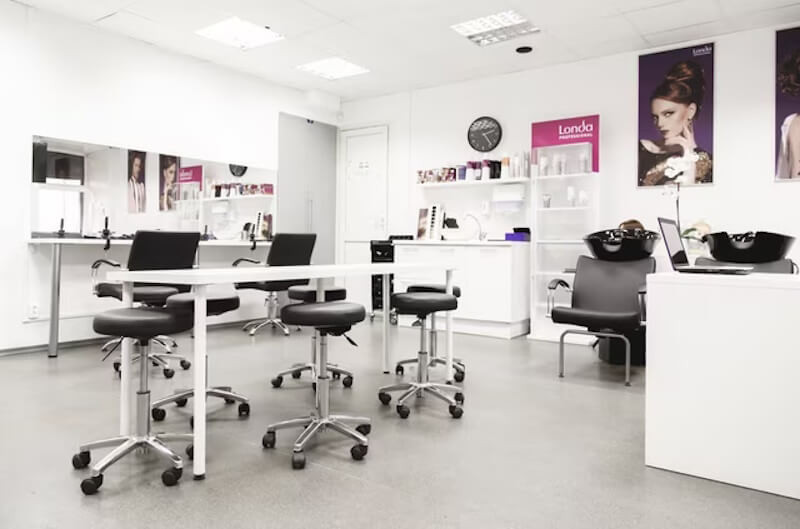 Академия красоты Эколь