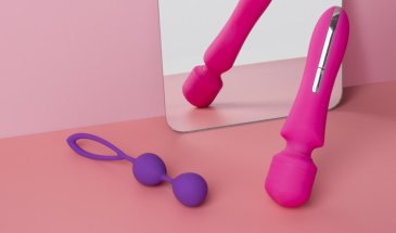 Секс игрушки: почему дилдо должно быть в вашей коллекции